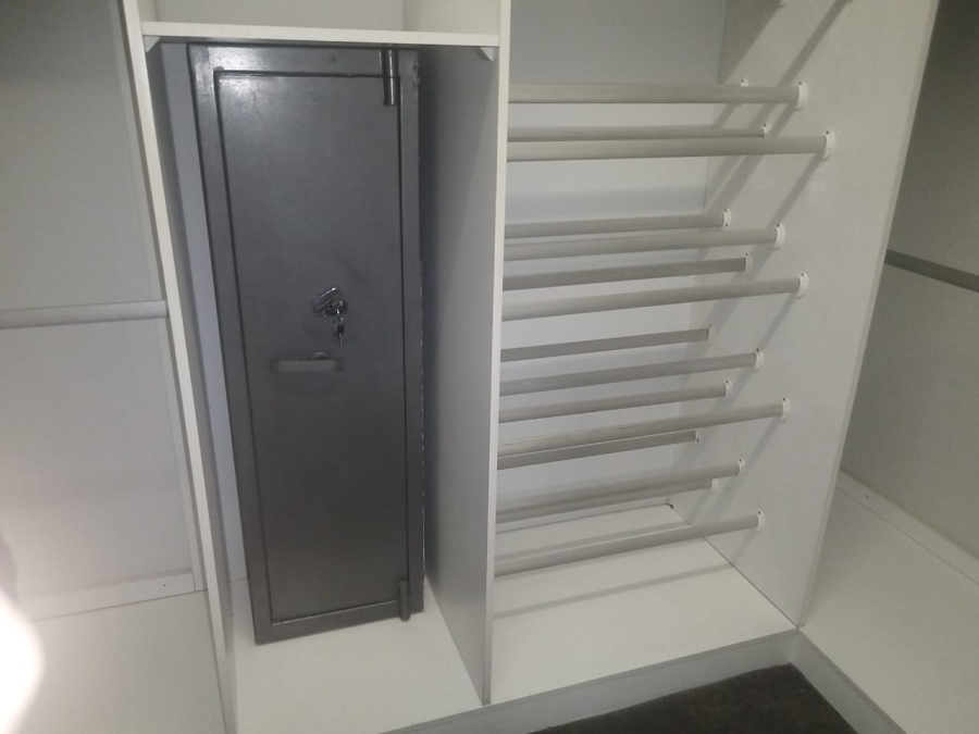 To Let 3 Bedroom Property for Rent in Hillsboro Free State